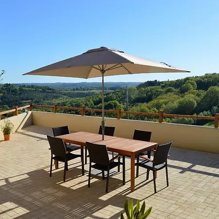 Aux Volets Bleus Chez & Sylvie Holiday home