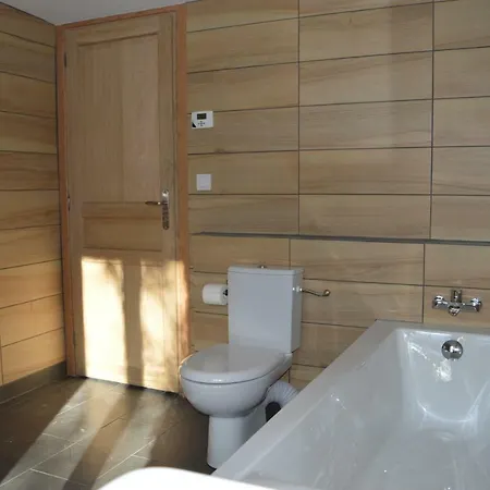 Aux Volets Bleus Chez Mark&sylvie *